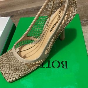 Bottega Veneta Mesh shoes in size 38.5